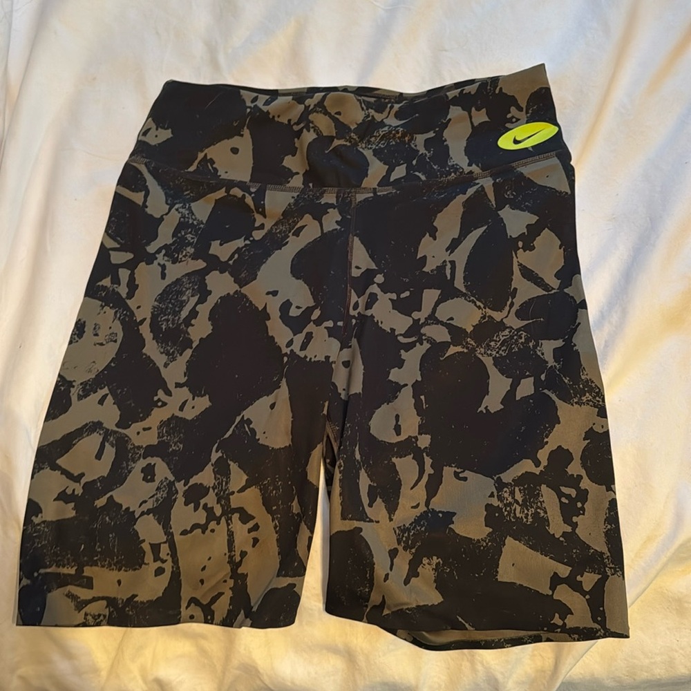 Nike camo biker shorts. Size medium.
